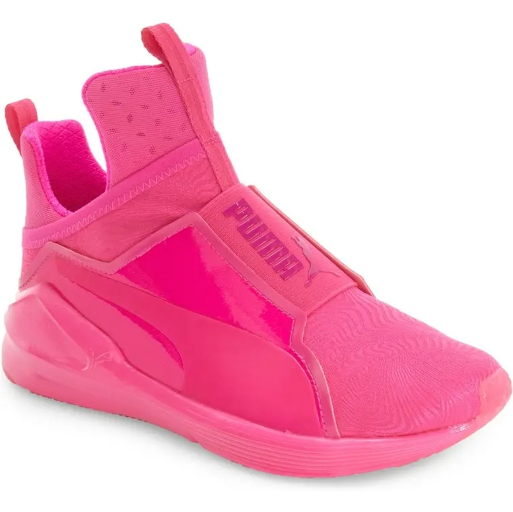 🚫SOLD Elsewhere🚫*New* PUMA sneaker